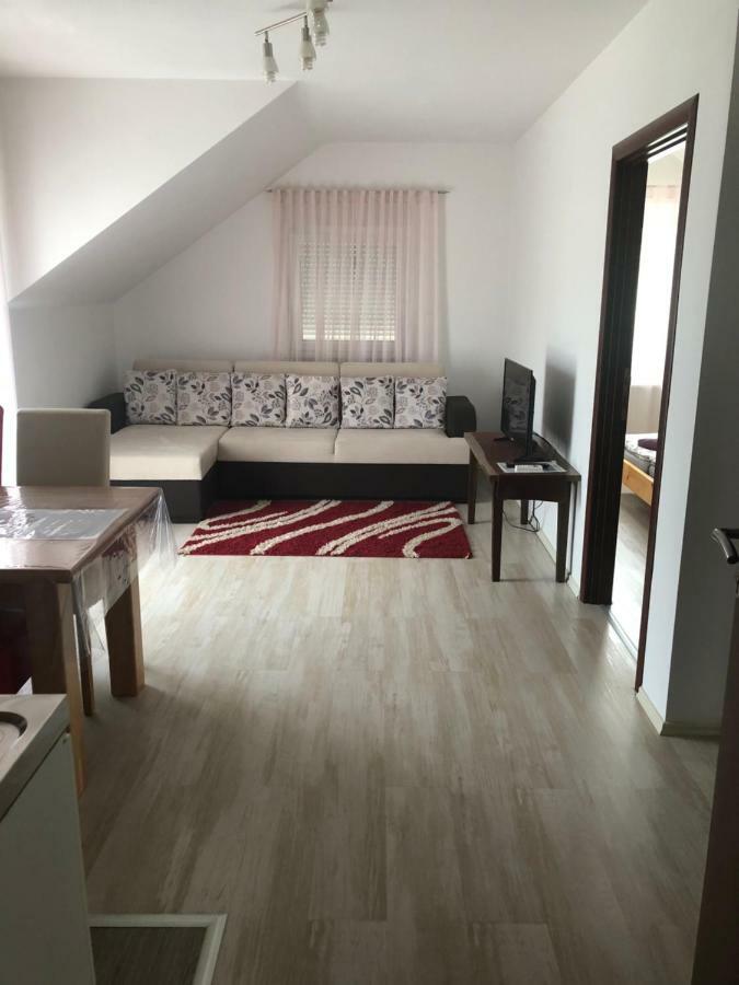 Apartment & Rooms Thomas โคเรนนิซา ภายนอก รูปภาพ